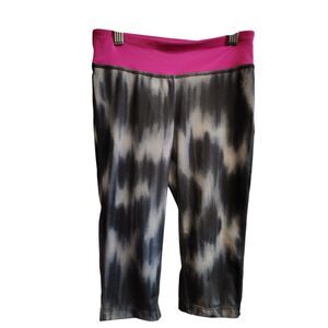 Xersion Girls Cropped Pink and Black Leggings Small